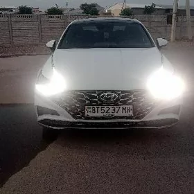 Hyundai Sonata 2022