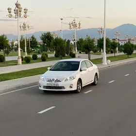 Toyota Corolla 2013