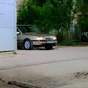 Opel Vectra 1990