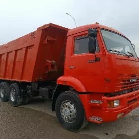 Kamaz 6520 2012
