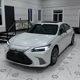 Lexus ES 350 2025