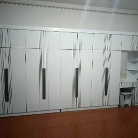 Mebel stenka garinatur