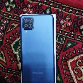 Samsung A12