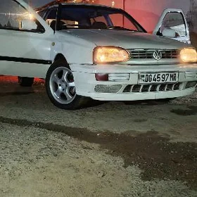 Volkswagen Golf 1992