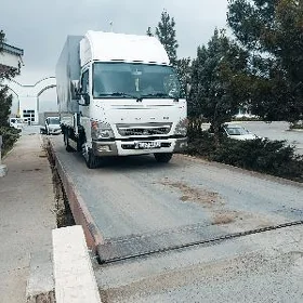 Mitsubishi Canter 2021