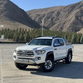 Toyota Tacoma 2017
