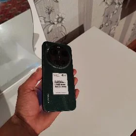 Xiaomi 17 ultra 12/512