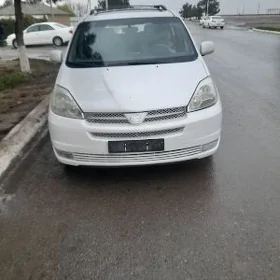 Toyota Sienna 2004