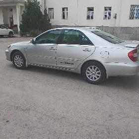 Toyota Camry 2003