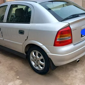 Opel Astra 2002