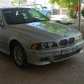 BMW E39 1998