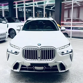 BMW X7 2024