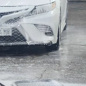 Toyota Camry 2018