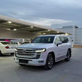 Toyota Land Cruiser 2023