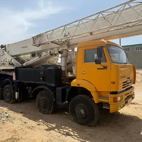 Kamaz 6520 2010