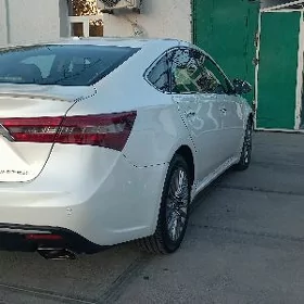 Toyota Avalon 2016