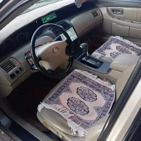Toyota Avalon 2002