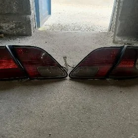 stopnik leksus ES 300