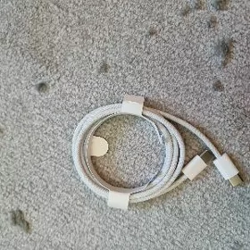 zaryadnik kabel