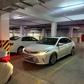 Toyota Avalon 2016