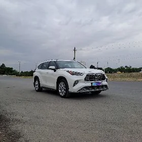 Toyota Highlander 2020