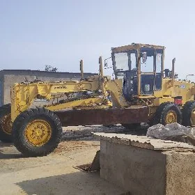 Komatsu GD655-5 2007