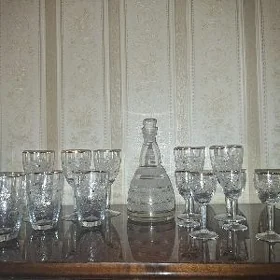 продаётся Графин и стаканы