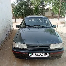 Opel Vectra 1989