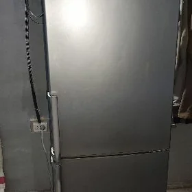 Холодильник LG