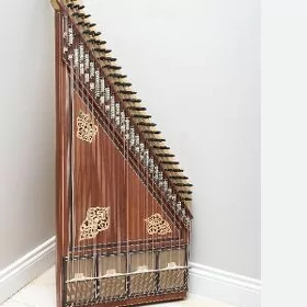 Kanun saz guraly