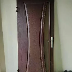 Mebil gapy