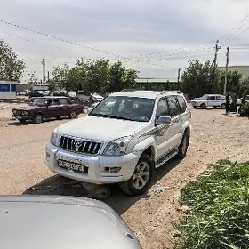 Toyota Land Cruiser Prado 2005