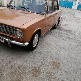 Lada 2104 1980