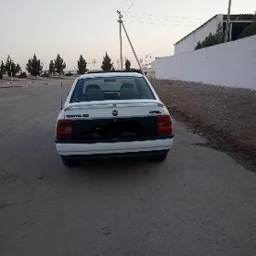 Opel Vectra 1989