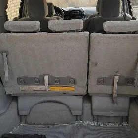 Toyota Sienna 2004
