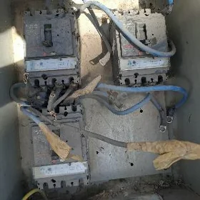 Aftomat 160*3