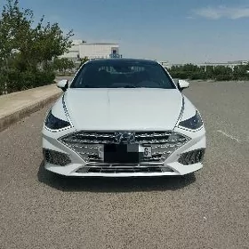 Hyundai Sonata 2021