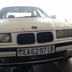 BMW 320 1992