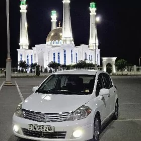 Nissan Versa 2010
