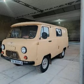 UAZ Profi 1999