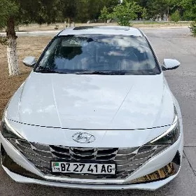 Hyundai Elantra 2021