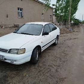 Toyota Carina 1994
