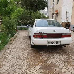 Toyota Corolla 1994