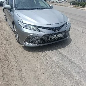 Toyota Camry 2020