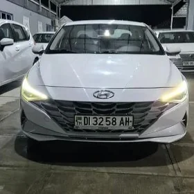Hyundai Elantra 2021