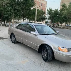 Toyota Camry 1998