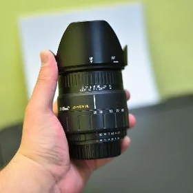 nikon obyektiw 28-105mm