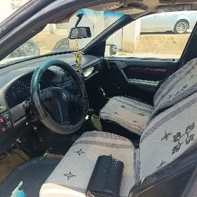 Opel Vectra 1993