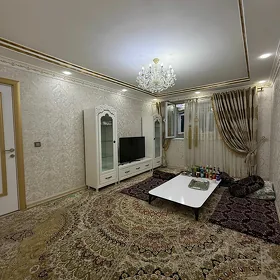 30 MKR 7 Bazar  2 Et 3 Kom