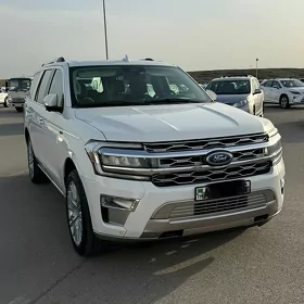 Ford Expedition 2022